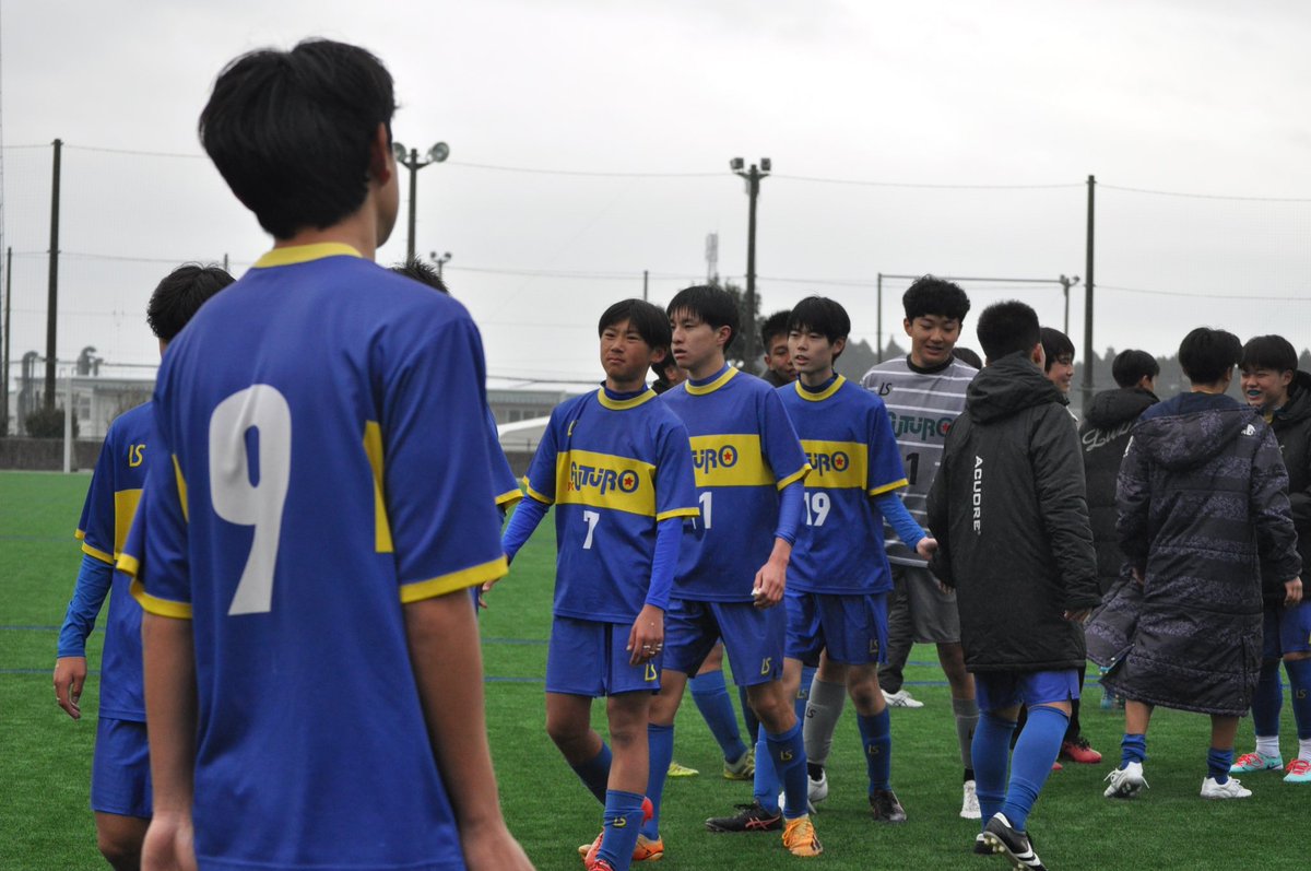 ChiPipi___'s tweet photo. 2024/02/17.18
@GrowthCup 

U-15の最後の大会帯同させて頂きました📸✨️
1年前くらいからジュニアユースも見るようになって、中学生の成長って本当に無限大だなあと感動させられました🥲

予選敗退してしまったけれど、
みんなの頑張りは満点すぎた〜〜😭！ https://t.co/ivh5PU3Sdn