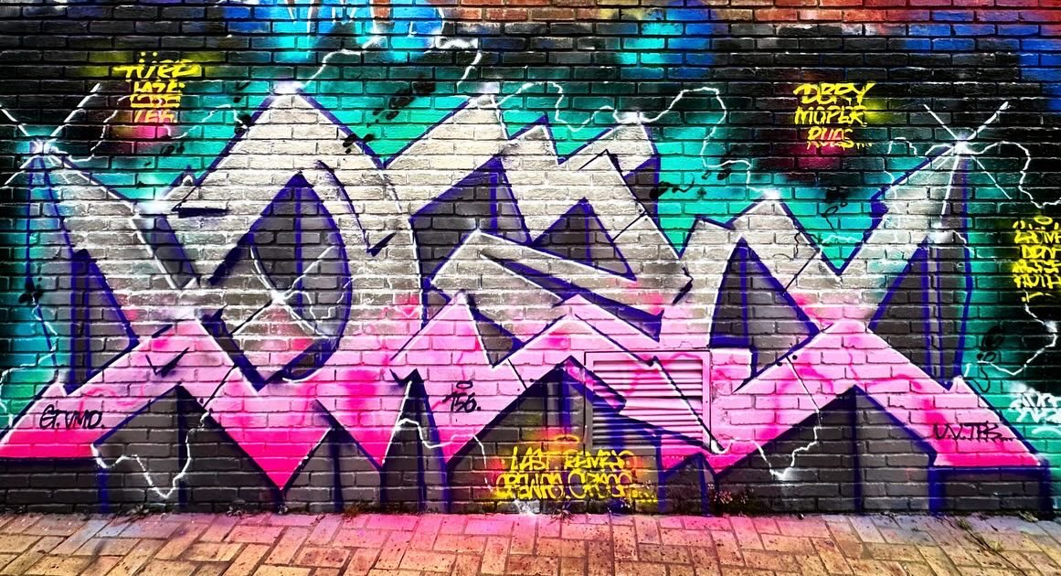 DIZASTER156 tweet media