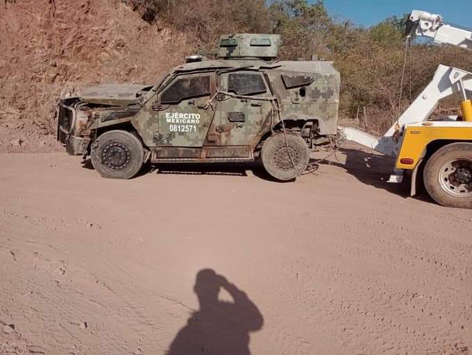 TZOTZILES4's tweet photo. Gracias CNDH 🦇#bomba #mina  #ejercito #น้องนุ่น #militares #LaIslaDeLasTentaciones7 #GHDUOArchiMartes #Manzana #น้องนุ่น #bomba  #LaIslaDeLasTentaciones7 #sedena #Policia #Militares https://t.co/KHpYs6tFJk
