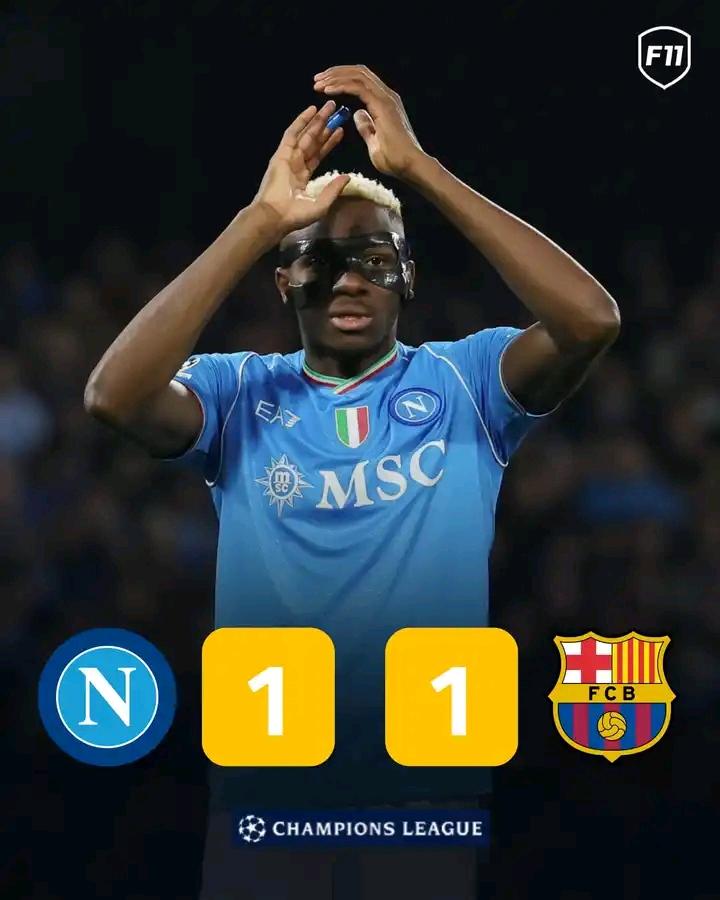 lomalonephtali's tweet photo. 🚨 #ChampionsLeague : Malgré le but de R. Lewandowski en 60', le Barça s'est montré incapable de garder la même intensité et efficacité jusqu'au bout ; avant que V. Osimhen n'égalise pour le Naples en 65'. Le match retour se jouera donc en Espagne le 12 Mars prochain. #ViscaBarça https://t.co/dLn7w3V5Nk