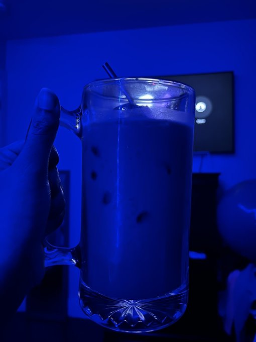 Watch 🤫🤫🤫🫠's leaked NSFW photo on TwXstars