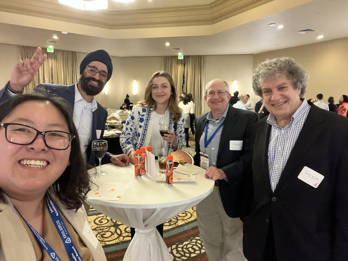 _YichenFang_'s tweet photo. Enjoying my time at AAP with @AbilityLab #squadpic https://t.co/Bes7BLrMcY