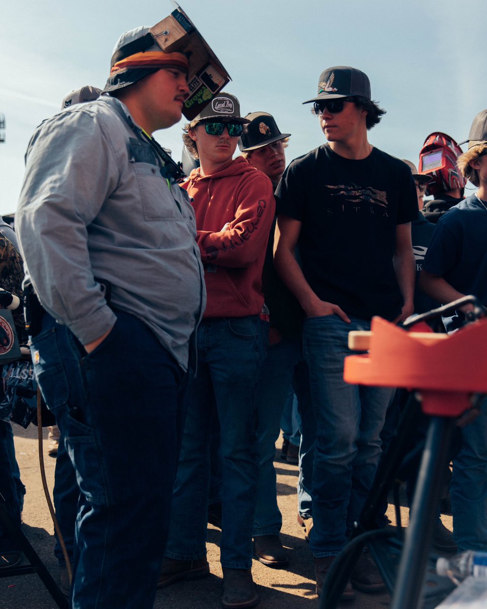 Creek Wood Welders tweet media