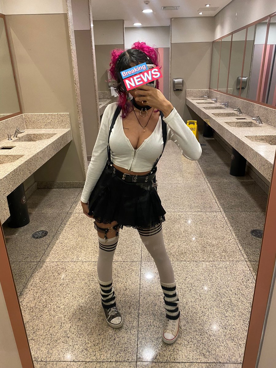 prettylun__'s tweet photo. Curte uma morena meiga ? ✨
🫶🏼Fala cmg (agenda aberta)👉🏼 https://t.co/d00YSb17On
🍭SP
.
.
.
Se puder dar um RT pra me ajudar, arigatôu desde já💕 https://t.co/XjaFVfnyE4