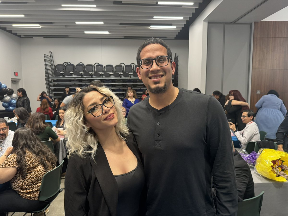 ESerna_PK8's tweet photo. Very proud to join MRE Teacher of the Year, Coach Delgado, &amp; his family at today’s #TeamSISD Elite8 TOY Reception &amp; Announcement!! Coach Delgado is #Owlsome!! 🧡🦉💜 #learnlikeaCHAMP #teachlikeaCHAMP https://t.co/ORd13KvWpv