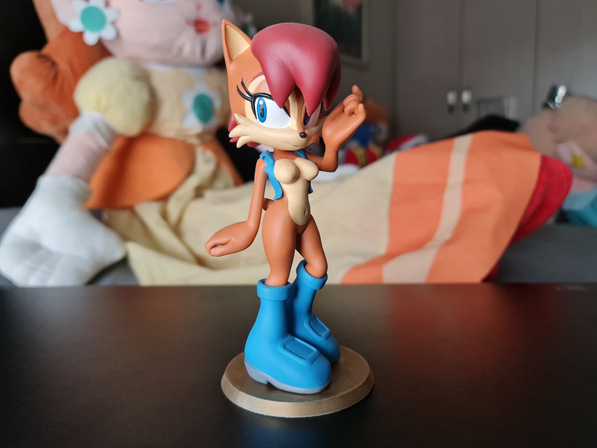NinStarRose's tweet photo. This figure from @furrysculptures is "Way Past Cool!"
The leader of the Freedom Fighters, Sally Acorn will forever be one of my all time favourite #Sonic characters! #SEGA You have an amazing character here! #BringBackSally
#SonicTheHedeghog #SallyAcorn #SatAM #Sexy #Sculpture https://t.co/uUnYueczii