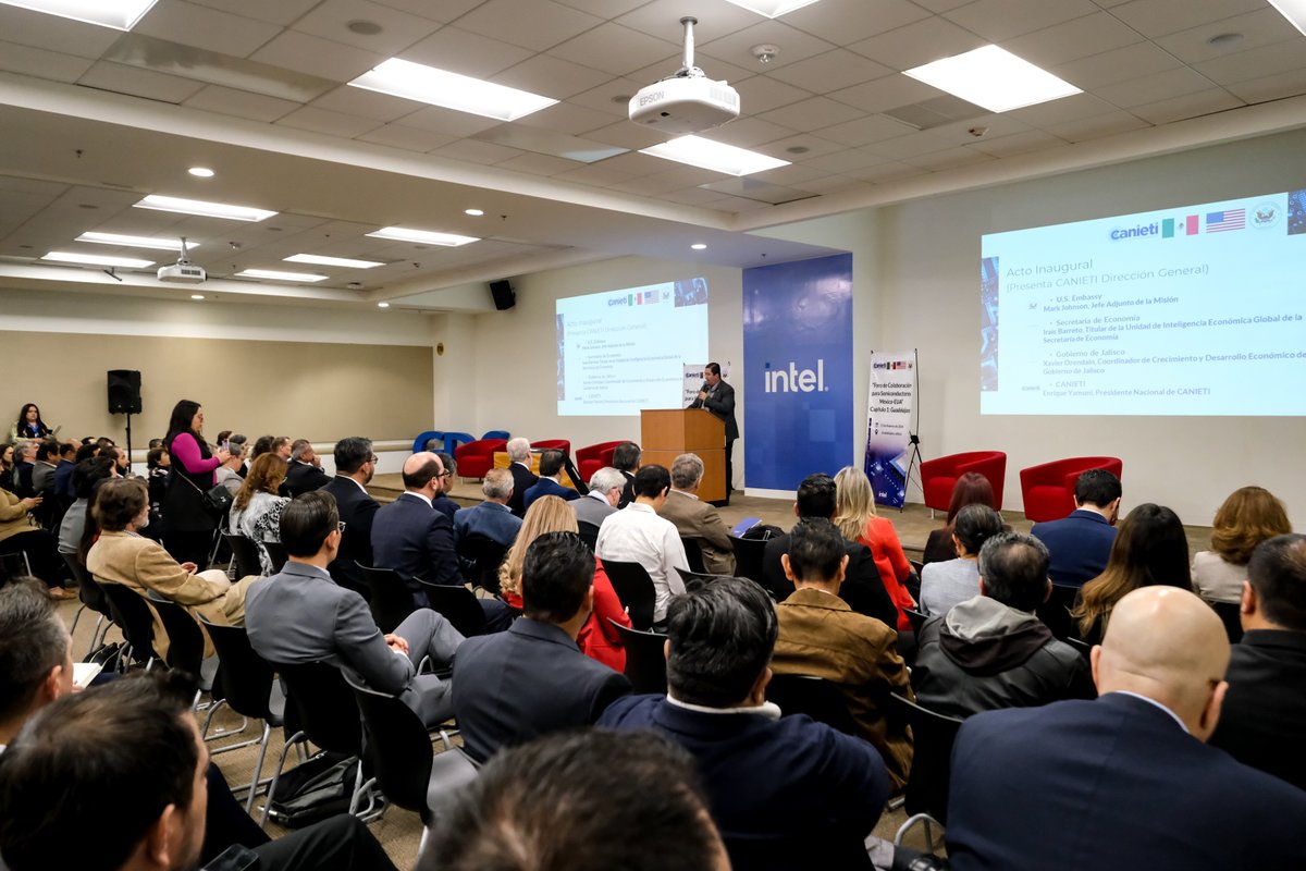 Xavier Orendáin De Obeso tweet media