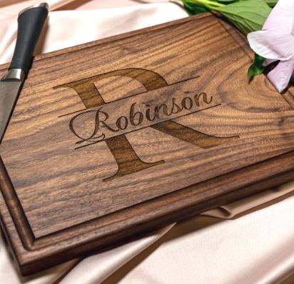 Kash2Bagg's tweet photo. https://t.co/eg1AK2Atyl
#Housewarming Gift Idea, Wood Engraved Charcuterie, for 🔪Friends and #Family, https://t.co/rsMVwNNsMs