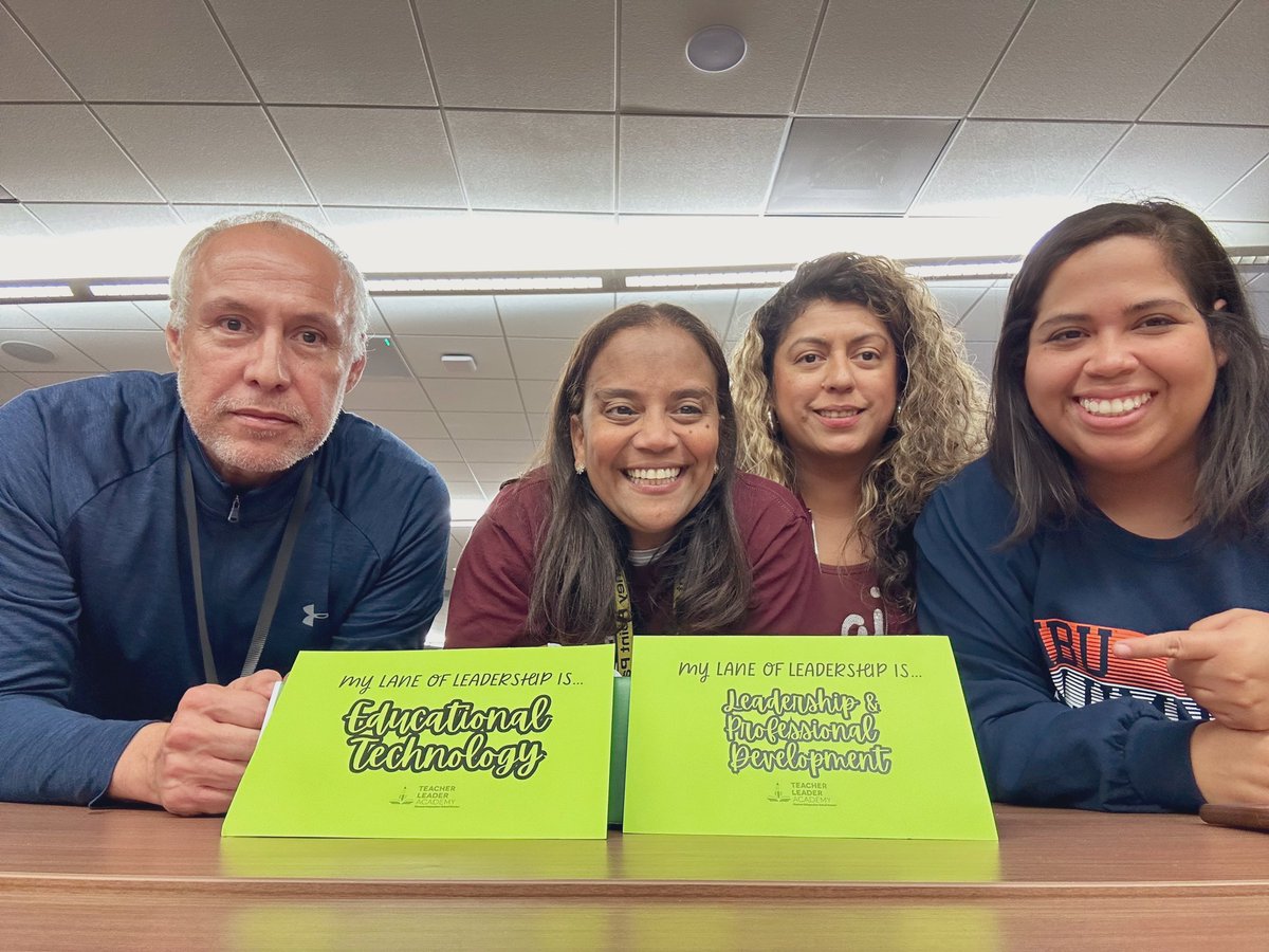 Lid__Hernandez's tweet image. Today’s Lanes of Leadership TLA Meeting was a great one! Loved listening to the panel about their mission and vision within their respective departments. What’s your lane of leadership? #KindergartenLife #HoustonTLA #TeacherLeaderAcademy  @LPDAcademies @PineyElem