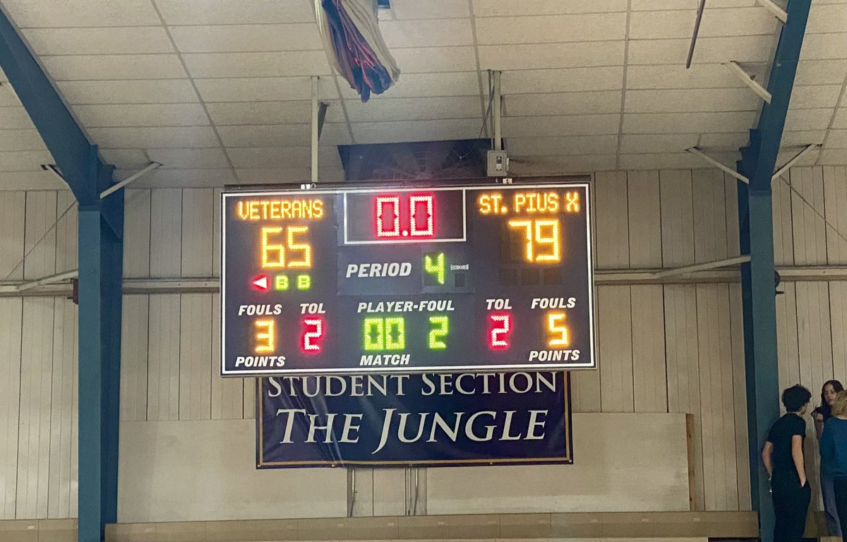 The Golden Lions defeated Veterans 79-65 to advance to the Sweet 16. Aiden Portee - 16pts 3stl 4ast Tobias Brinkley - 16pts 1blk D’Marley Elliott - 10pts 12rbs Mike Dee - 11pts 2stls Harris Reynolds - 11pts 3pts Ryan Kim - 7pts Ashton Bjerke 2pts 6rbs #MTXE