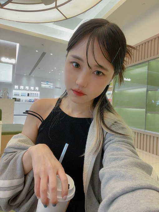 Twitterのコスプレ画像15