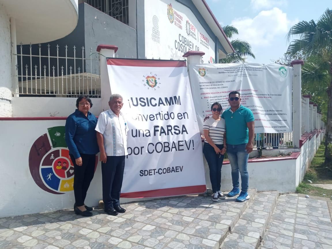 sdetcobaev1's tweet photo. ¡¡¡¡¡  USICAMM convertido en una farsa por @CobaevVeracruz!!!!

https://t.co/uVjkxOQRLp…

@lopezobrador_ @CuitlahuacGJ @SEducacionVer @SEP_mx @USICAMM_OFICIAL @tvmas_tv
@alcalorpolitico @xeunoticias
@nmas @HMeridiano @HechosAM

#usicamm #cobaev #sdetcobaev #Veracruz https://t.co/ClSDvnTzfL