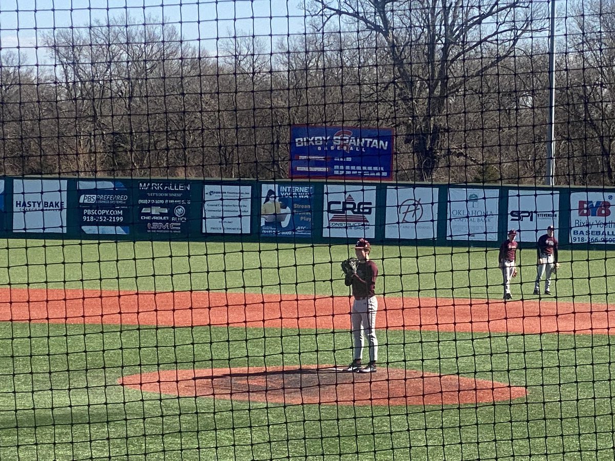 ClarkCariker's tweet photo. Got my first Varsity action as a Freshman on Monday vs Bixby. Pitched 3 scoreless innings and hit a home run! @JenksHSBaseball @BurgChase @TylerJoe311 @12_hendricks @MikeEvans_07 @joshrogers_96 @OK_MMWBaseball @kevin_adler5 @prepbaseball @PBR_Oklahoma @PBRHood https://t.co/B3W73WDOqY