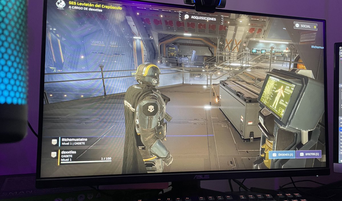 Ya vamos a empezar el stream para probar el helldivers 2  para que le caigan a saludar twitch.tv/loshijosdemidg…