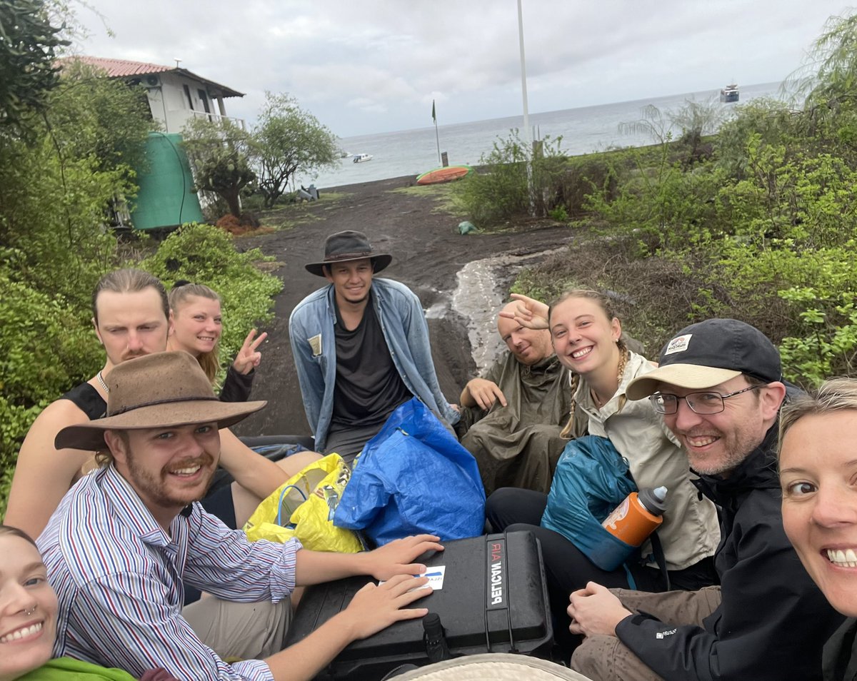 And that’s a wrap! 5 islands, 5 weeks and hundreds of #avianVampireFly samples later, it’s time to leave this enchanting archipelago. After 20 years of research here, it continues to ignite my inspiration for evolutionary biology. Thankyou @BirdLabFlinders @DarwinFound @mqnatsci