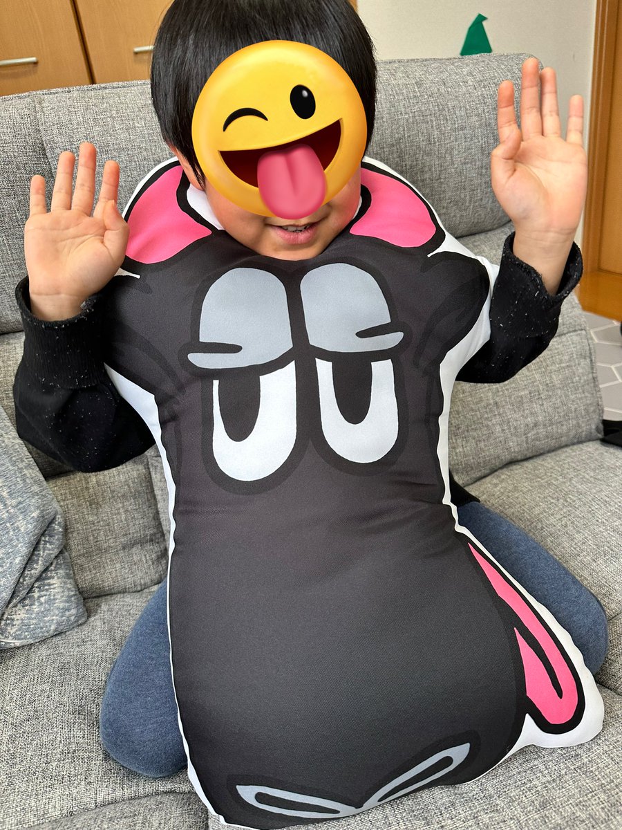 tsuka72_gnu's tweet photo. お気に入りやんけ😂顔ぴったりハマる✨
#KingGnu https://t.co/LYt9GZpQCm