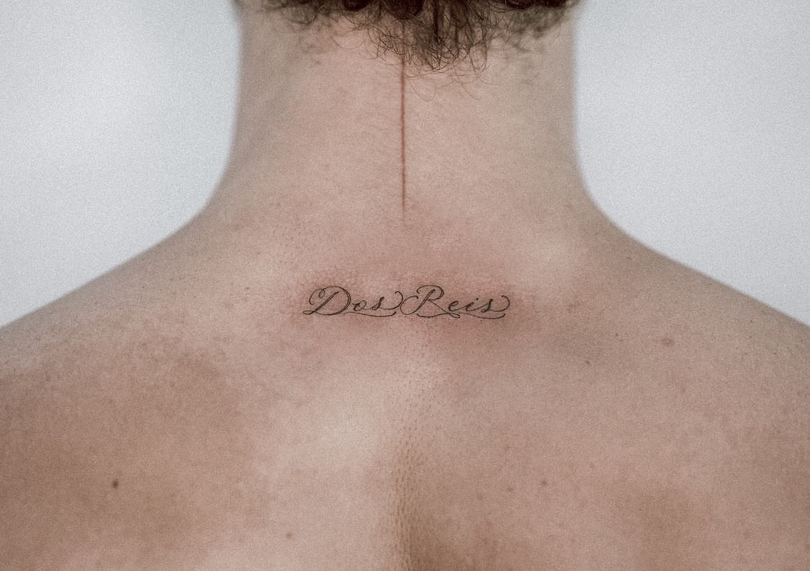 MendesNotified's tweet photo. Shawn’s new tattoo! It translates to “Of the kings”! https://t.co/EZYL3y2TfR