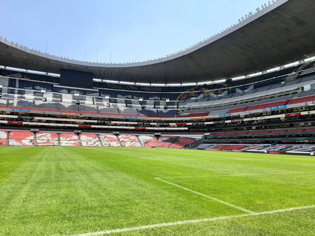 El Estadio Azteca, icónico por su historia futbolística, se prepara para el Mundial 2026 con una gran remodelación y un cambio de nombre a Estadio Azteca BBVA. ⚽️🏟️ #EstadioAzteca #Mundial2026