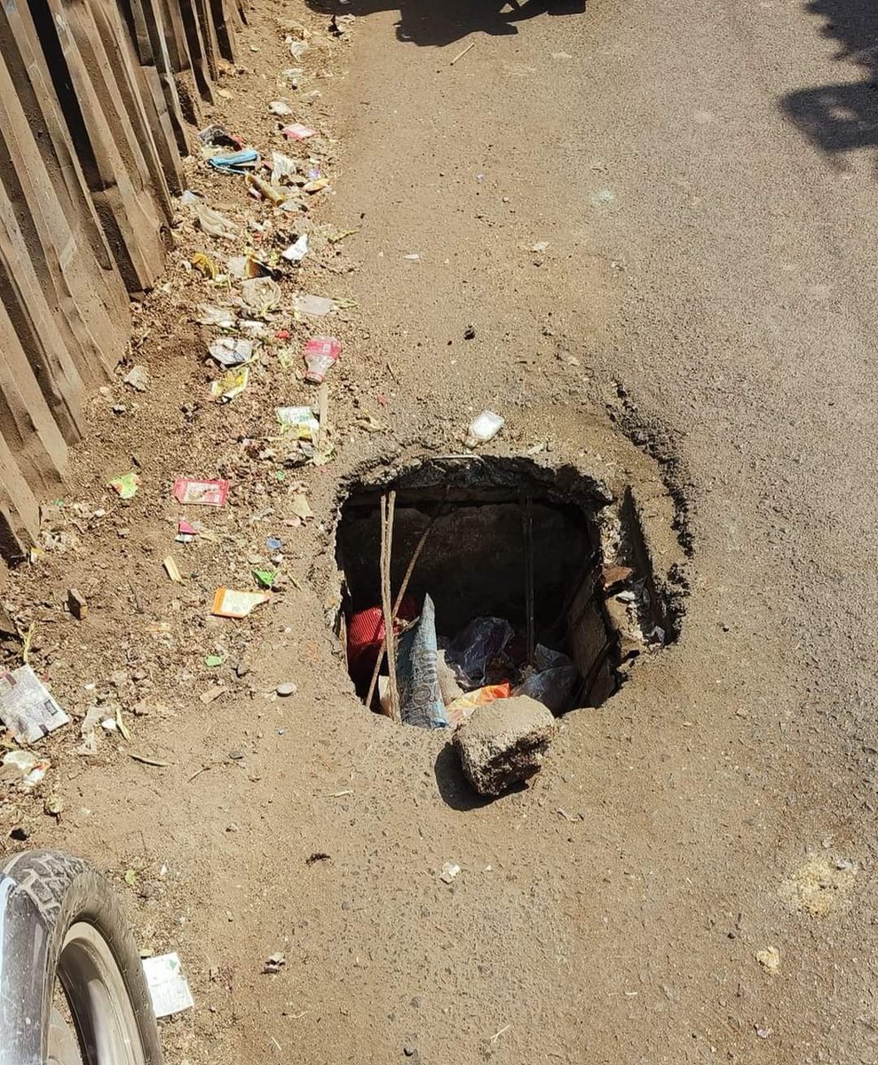 tushar424's tweet image. Hi @PMCPune The big pothole near Relax Hotel, Old Mundwa Road, on road which joins Wadgaonsheri and Kharadi #Kharadi

There is a chance of accidents or injuries to the commuters on the road.Please help.

Cc: ⁦@NCPPuneCity⁩ / ⁦@BJPPune⁩
/ ⁦@SurendraPathare⁩ #Pune