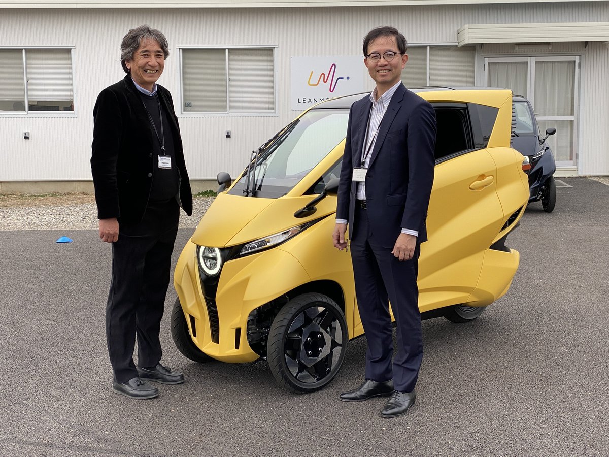 responsejp's tweet photo. あの『i-ROAD』の元トヨタエンジニアが新会社で挑む「無駄のないモビリティ」とは
https://t.co/qYDwfhd9PD
#新型車 #トヨタ #iROAD #電気自動車 https://t.co/V5qDv11ExB