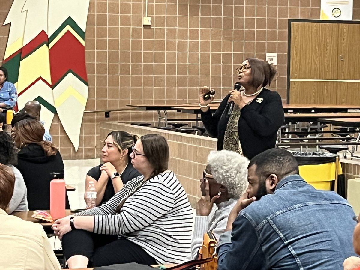 AlbrightMS's tweet image. Thank you @AliefPASS for presenting to staff this afternoon! #restorativepractices #safeandcivilschools
#TheWarriorWay