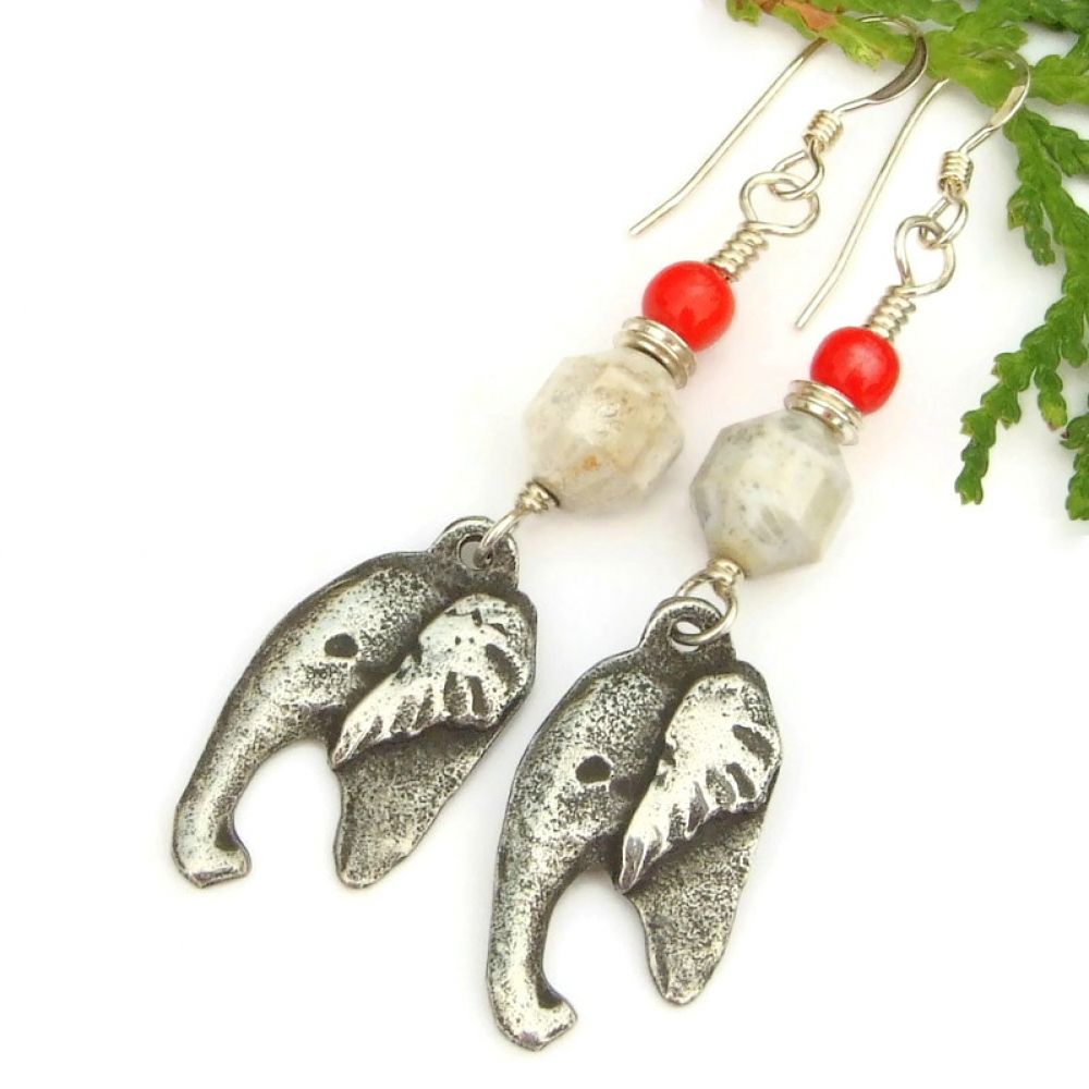 Unique artisan designed / hand cast pewter elephant head earrings w/ fossil jasper & red coral - great gift for the woman who adores elephants! buff.ly/3r1f8Al via @ShadowDogDesign #ejwtt #ShopSmall #ElephantEarrings