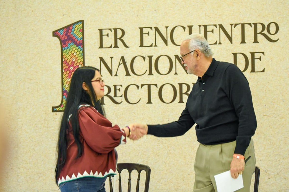 #Nayarit | 🗣️Clausura gobernador Miguel Ángel Navarro 1er. Reunión de Rectores en México 

La educación genera transformación y conocimiento, así lo dijo Miguel Ángel Navarro Quintero, gobernador del estado, al clausurar los trabajos en la UTBB.