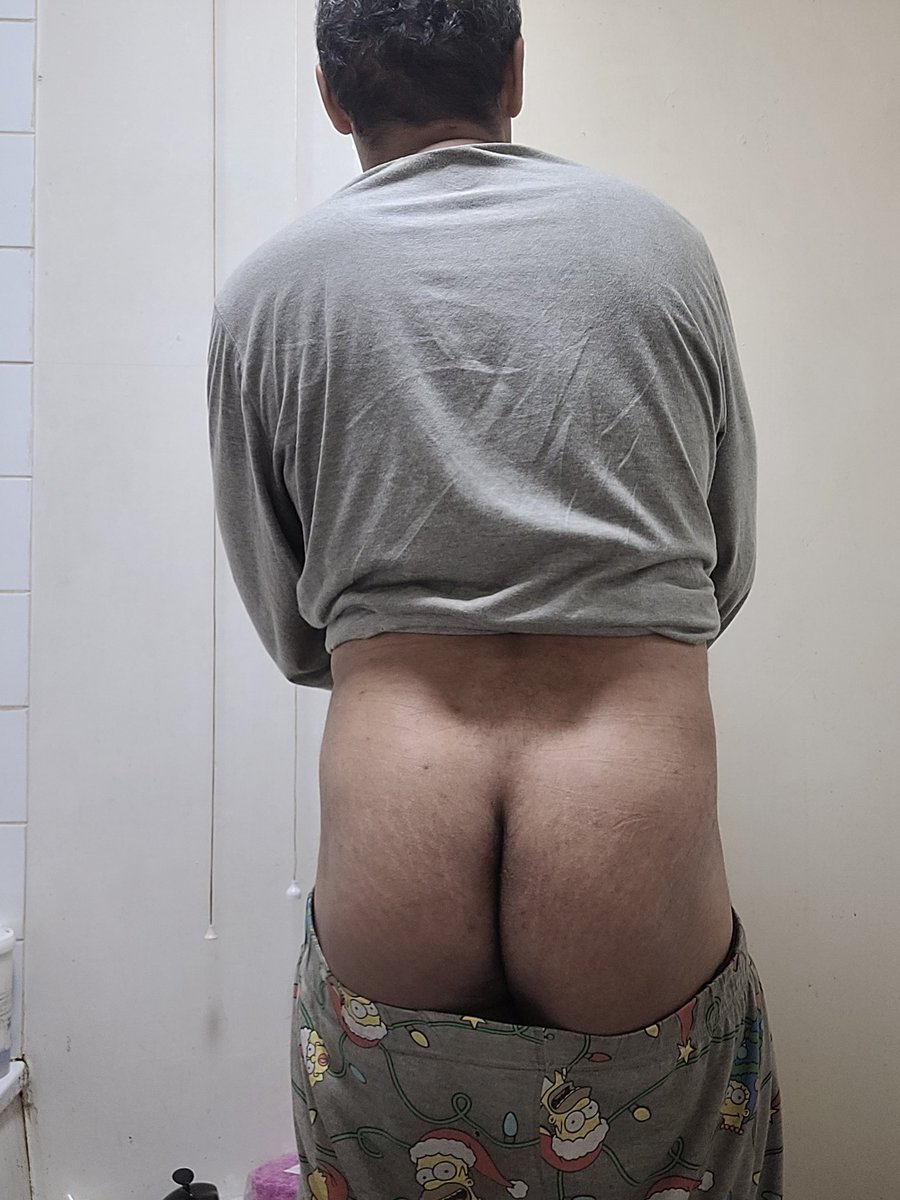 wildcheeks1's tweet photo. #Hisbootytho #waxdatass #asswaxing #wax #muscleass #phatbooty #mooning #saggin #heterobooty #bigbooty #incredibleass #legshipsandbody #beautifulbutt #thickass #itsjustabutt #itsjustabum #bumsout #barebum #barebutt #AssOut https://t.co/7HGRzTKaxC