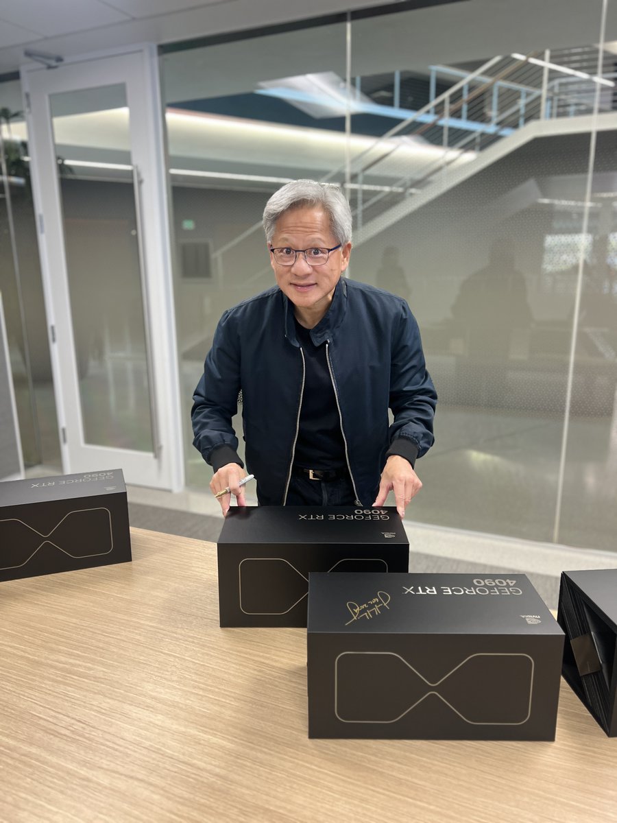 StabilityAI_JP's tweet photo. ／
🎉Stability AI Japan × NVIDIA #GTC24 開催記念🎉
抽選で1名様に『NVIDIA CEO ジェンスン フアン サイン入りGPU(GeForce RTX 4090)』が当たる🙌
＼

応募方法
1： @StabilityAI_JP をフォロー & このポストをリポスト
2：こちらのリンクから #GTC24 に参加登録
https://t.co/qVQqHL8QyA
3：3月19日(火)から3月27日(火)午後4時59分までの期間中にお好きなセッションを少なくとも一つ以上視聴

🕰️締切は日本時間3月27日(火曜日) 午後4時59分

NVIDIAのGPUでStability AIの生成AIモデルを動かしてみませんか？