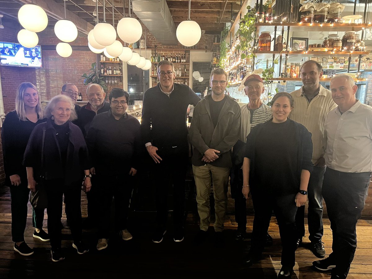 Wow that’s a lot of <a href="/TAMUChemistry/">Chemistry Department</a> inorganic chemists! Thanks for a fantastic seminar Jeff <a href="/LongLabCal/">The Long Group</a> and being a great student invited speaker!