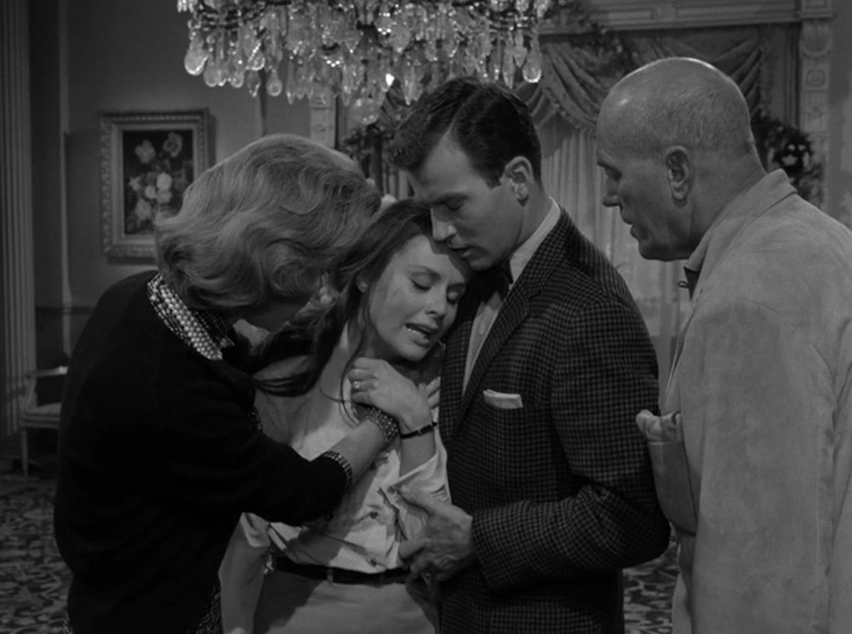 TheNightGallery's tweet photo. February 21, 1964: Twilight Zone's "Spur of the Moment" airs. An engaged heiress is terrified when she's repeatedly chased by a mysterious horse-rider in black. 

Richard Matheson's last script for TZ stars Diana Hyland and a pre-Dark Shadows Roger Davis (later on Night Gallery). https://t.co/8Z0mdC98Pu