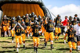 Isaac_Juac's tweet photo. Glory to God! After a great conversation with @bertwarriorfbal and @CoachConway49 I’d like to announce my first Usports scholarship offer to the University of Waterloo! @WlooWarriors @WlooFTB https://t.co/ls7hBs6myg