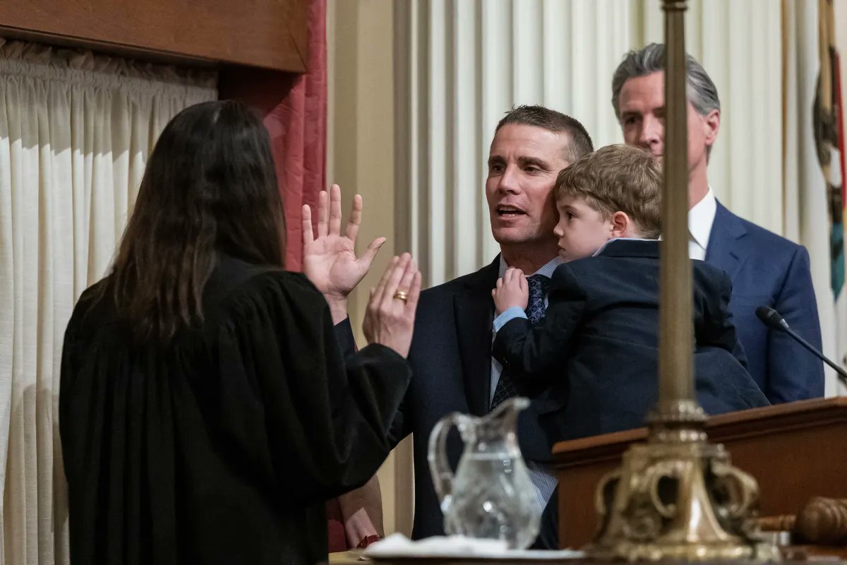 Congratulations to new Senate President Pro Tem Mike McGuire. Great to see members of the Bay Area Caucus we helped create take top leadership roles. Good for our region. Many important issues. Excited to work with him.