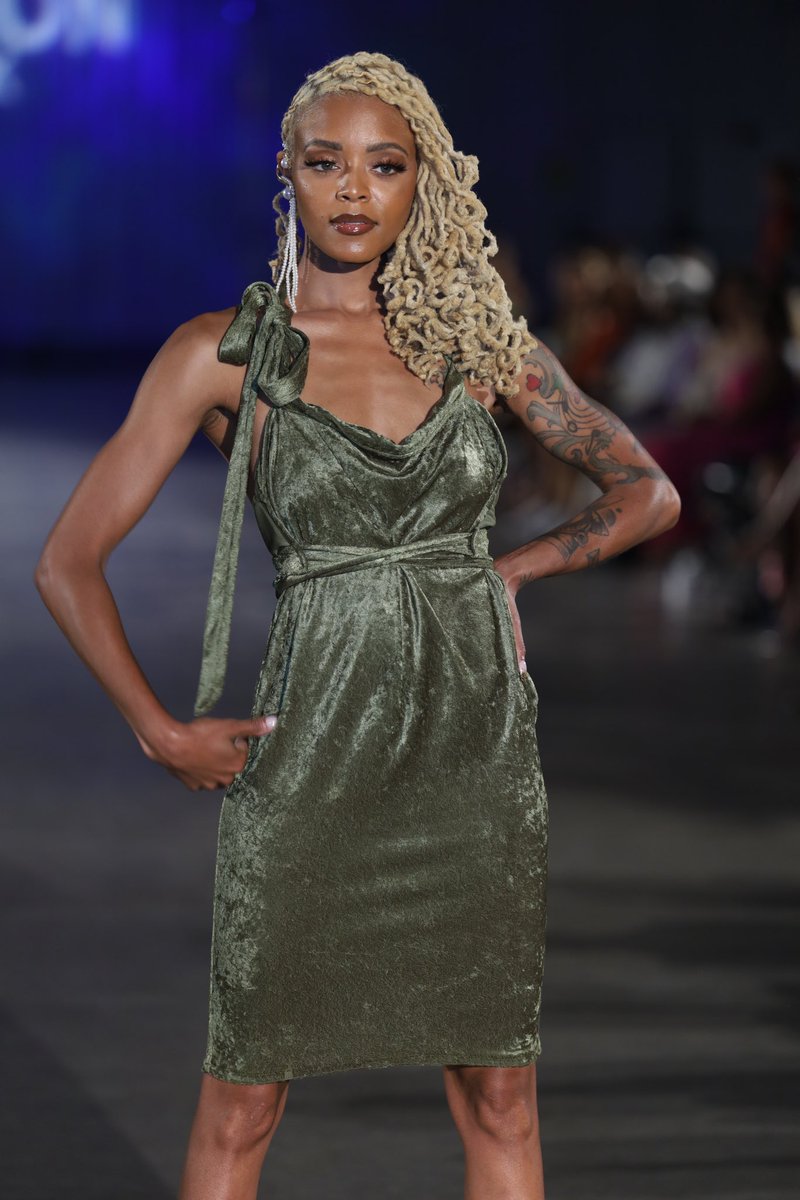 Designed some awesome dresses last season and want to continue! Is this the year I FINALLY do an evening gown?? 🤔