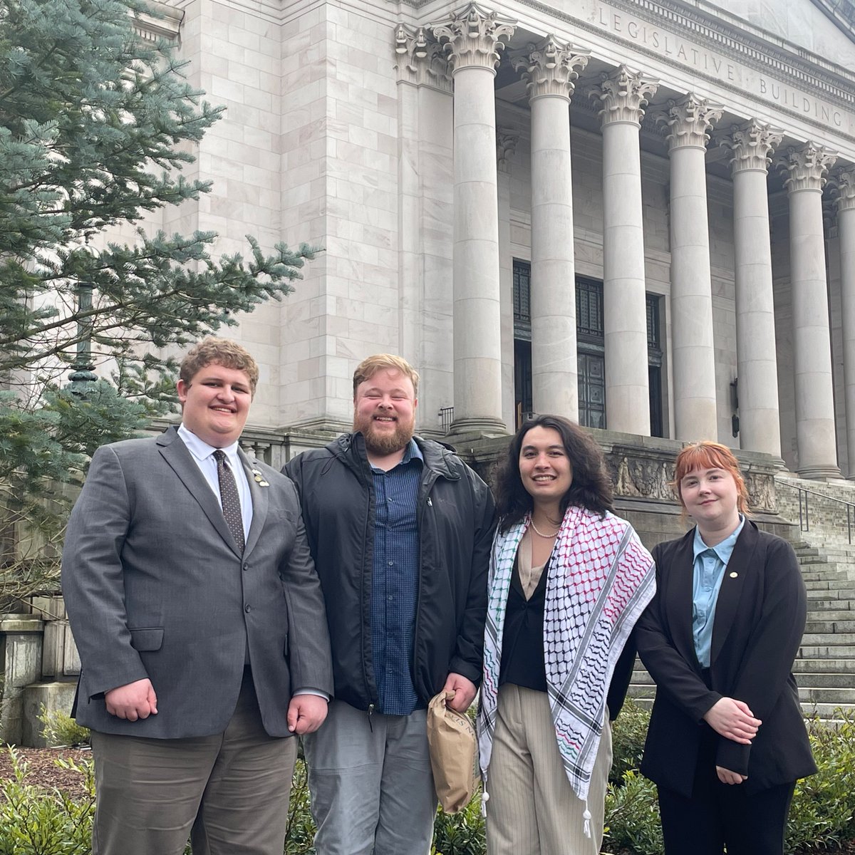 WAWU members traveled to Olympia this weekend to lobby for student collective bargaining rights. We asked legislators for their commitment in supporting a bill similar to SB5895 next year and our ongoing voluntary recognition campaign. Our rights can’t be based on our titles.