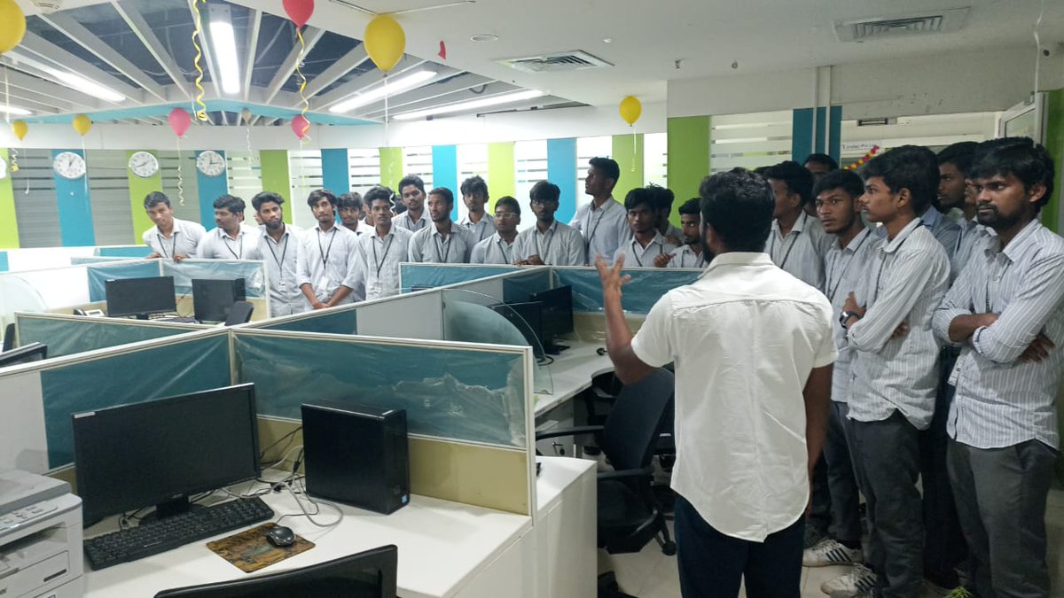 STPIVijayawada's tweet photo. #STPIBeyondMetros: B Tech IIyear students from @DHANEKULA2009 #Vijayawada had visited @stpivjw1 VINCITY campus. STPI staff shared insights about #STPIINDIA operations during their industrial tour.#NGISVijayawada #STPIIncubation #StartupIndia #STPIOutreach #GrowWithSTPI @KavithaC8 https://t.co/pzDOFn2JP5