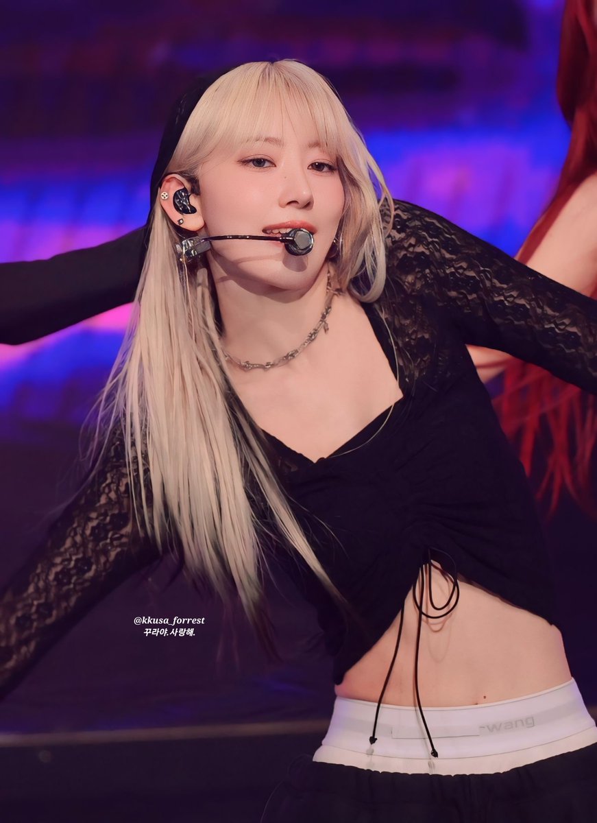 kkusa_forrest's tweet photo. 240220 HQ_3
꾸라🌸🖤

#사쿠라 #SAKURA
#미야와키사쿠라 #みやわきさくら
#宮脇咲良
#르세라핌 #LE_SSERAFIM https://t.co/EuauxdGarZ