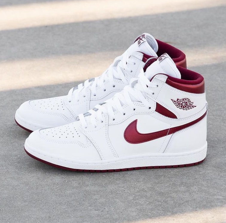 SNKR_TWITR on X: "AD: LIVE in 10minsJordan 1 High 85 'White/Metallic Burgundy' 

Slam Jam -&gt; https://t.co/sztMeyaZr2 https://t.co/uDx0I5nQJH" / X