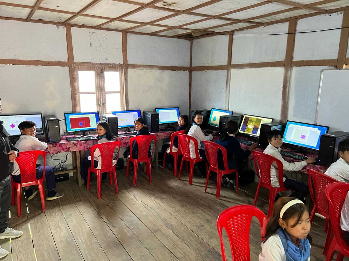 GajrajCorps_IA's tweet photo. #IndianArmy, dedicated to enhancing capabilities of youth in border areas provided computers and accessories for essential modern education to Netaji Subhash Chandra Bose Avasiya Vidyalaya at #Dibbin Village in #Nafra, #WestKameng, #ArunachalPradesh. This initiative will benefit more than hundred students in this remote village.
@adgpi 
@easterncomd 
@MyGovArunachal