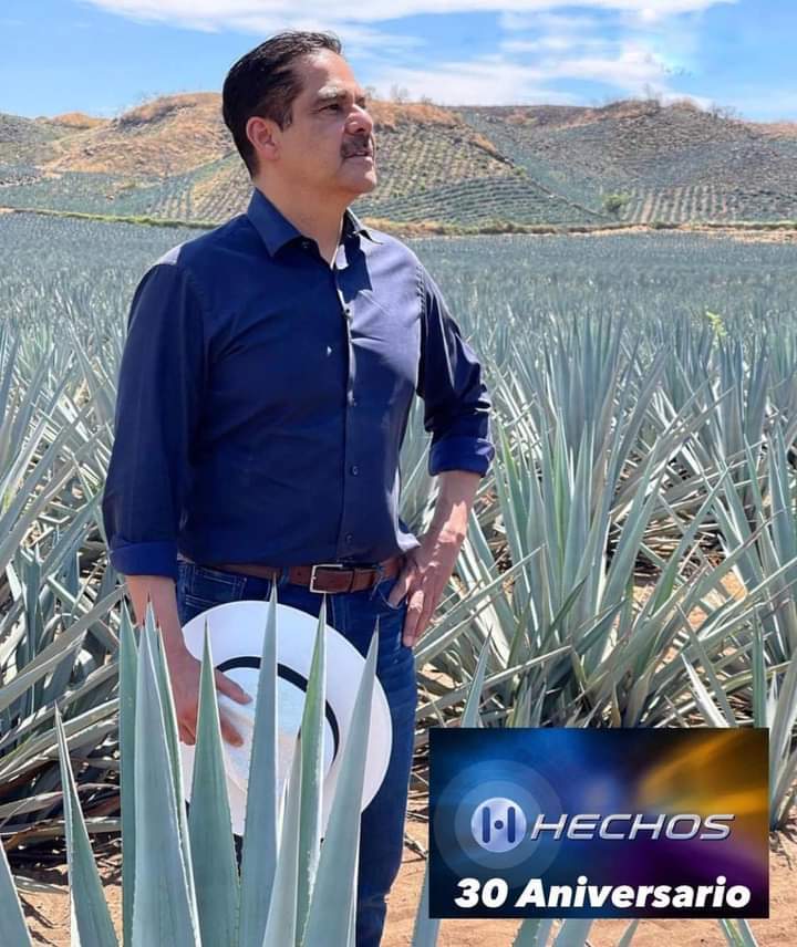 baldozambrano01's tweet image. 🌵#JavierAlatorre celebra este día, 30 años de transmisiones ininterrumpidas de #Hechos el concepto de noticias de #TVAzteca. .
.
.
YA LE DIJERON  Felicidades!?
🎉👏🏻👏🏻🌵🇲🇽
..
Nomás Digo Yo.