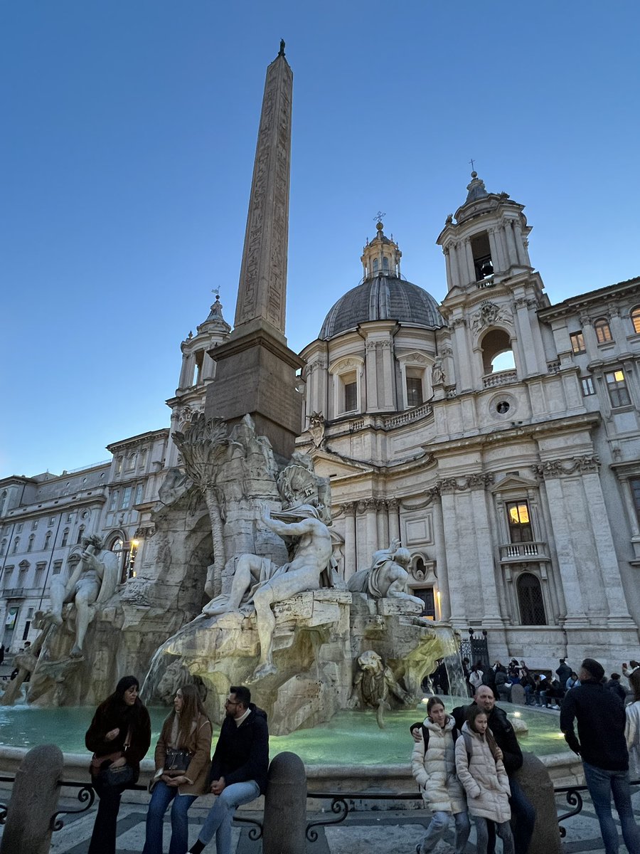 DoctorJOtto's tweet image. Piazza Navona #MonomoyInItaly #monomoyInItaly #monomoy @MonomoySchools @MonomoyLatin @miss_lee_shark
@cranberryteam @MonomoyMelinda @mrhsvpa