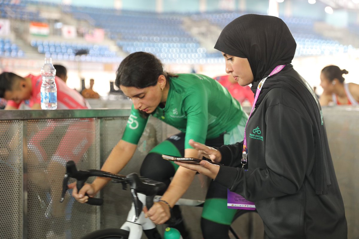 Saudi_Cycling's tweet photo. صبــاح الخيــر ☀️ 
منتخبنا جاهز لليوم الثاني من آسيوية المضمار 🇮🇳 https://t.co/dbRaj7PSxH