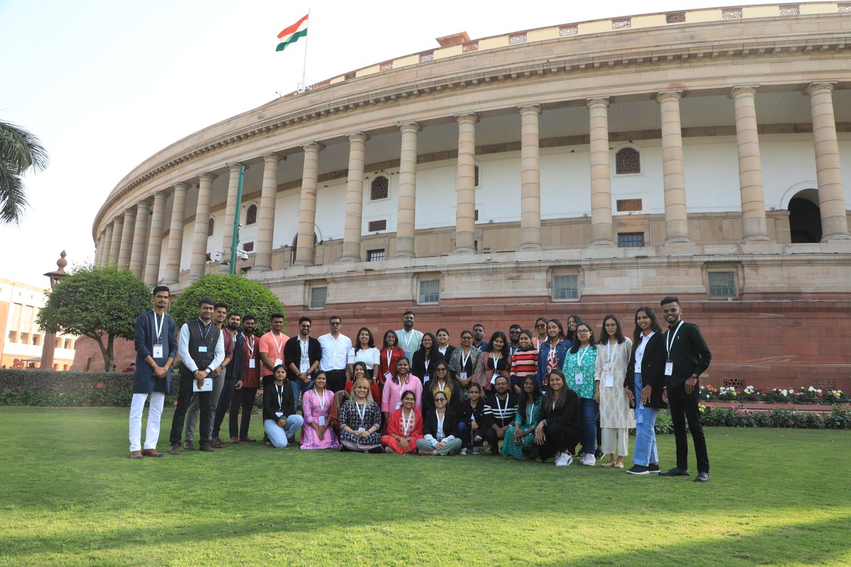 Participants of 73rd #KnowIndiaProgramme visited the #Parliament House, Museum & Library (PRIDE) & learned about the democratic processes of the world's largest #democracy. #73KIP #indiandiaspora