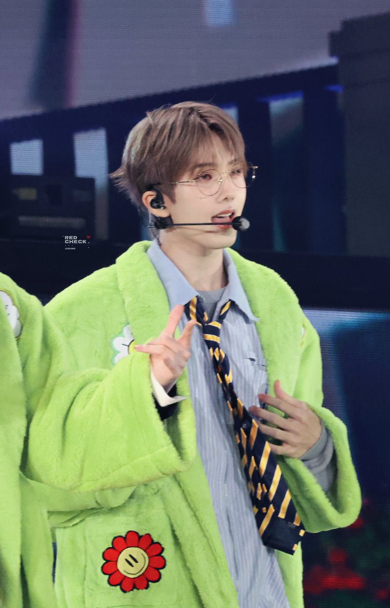 240222 SMT TOKYO D2
👓

#박지성 #JISUNG #지성 #志晟 #チソン #NCTDREAM #NCT #엔시티드림