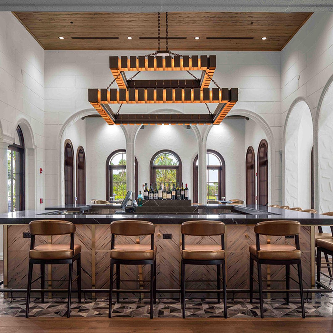 CLUB HOUSE EXTRAORDINAIRE
When renovating this iconic club house at the renowned Old Palm Golf Club at Palm Beach Gardens, Florida, designer Laura Bischofberger of J. Banks Design wanted to keep the integrity of the original design. 

visit: trowbridgegallery.com/Articles/568