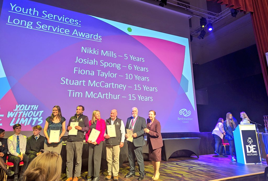 PeteMoir's tweet photo. Wow! What a brilliant DofE Celebration at Paisley Town Hall. Congratulations to @RenCouncil @DofeRenYouth @FiYouthServices  for your wonderful event and the impact you have had on so many young people. @DofEScotland https://t.co/5OjF9rRvc6