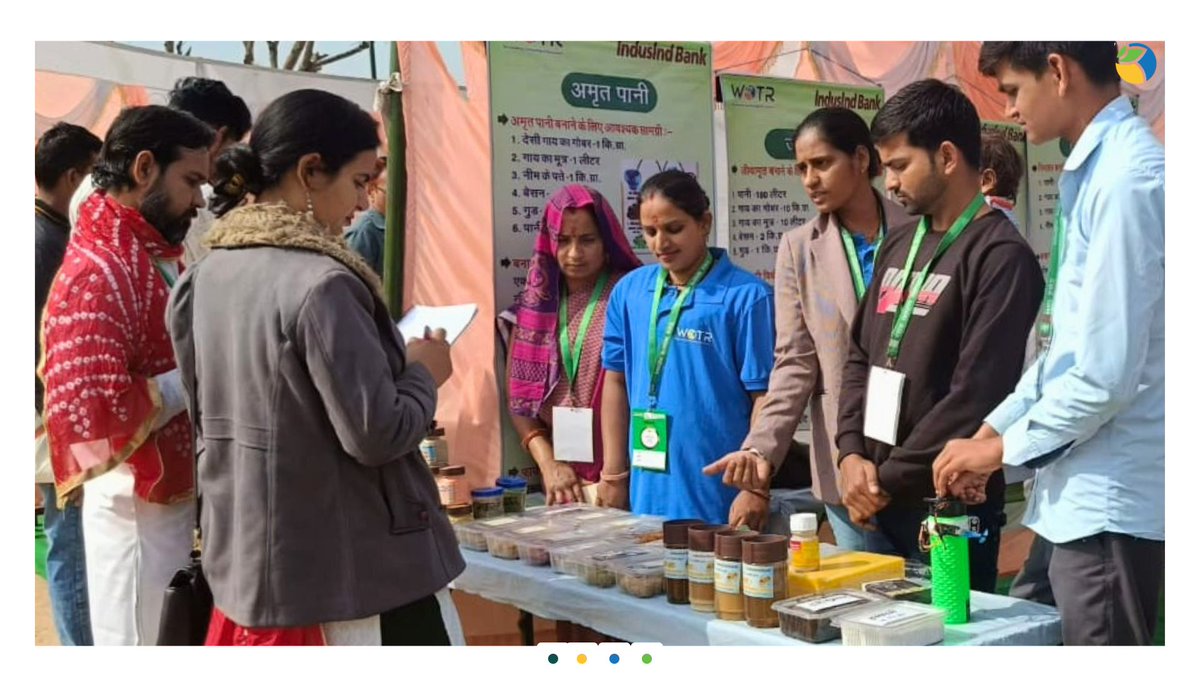 WOTRIndia's tweet image. 3/3: The stall also showcased organic formulations like Jivamrit and Amrut Pani, promoting sustainable agriculture. Together, we&apos;re empowering small farmers and agrarian communities. 🌿🌍 

#WOTR4Development #WOTRat30