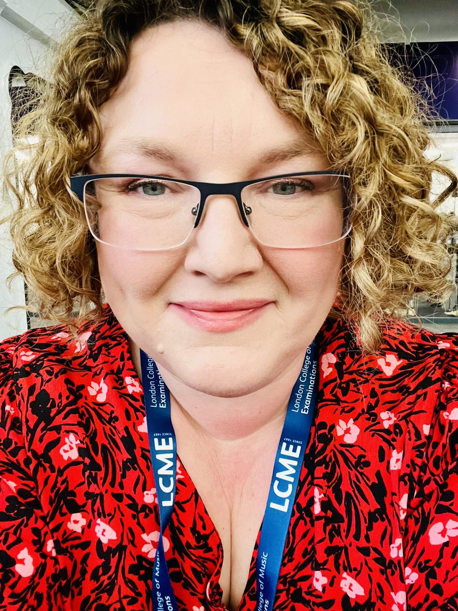 DrLizStafford's tweet photo. The Expo is as bustling as ever! Come and see me at 11am in the Seminar Theatre to hear all about Development & Progression in Primary Music #MDEE @MusicEdExpo https://t.co/unaEpOERo0