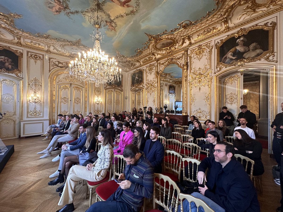 Nevzat Yıldırım (@nevzat_yildirim) on Twitter photo Good morning ☕️
What a great day to listening these amazing people in #Paris during to <a href="/nft_paris/">NFT Paris</a> so much love the conversation. <a href="/jmpailhon/">Jean-Michel Pailhon 🧢</a> <a href="/trameparis/">Trame Paris</a> <a href="/Futureplus_xyz/">FUTURE+</a> <a href="/MAD__Global/">MAD Global</a> Good morning ☕️
What a great day to listening these amazing people in #Paris during to <a href="/nft_paris/">NFT Paris</a> so much love the conversation. <a href="/jmpailhon/">Jean-Michel Pailhon 🧢</a> <a href="/trameparis/">Trame Paris</a> <a href="/Futureplus_xyz/">FUTURE+</a> <a href="/MAD__Global/">MAD Global</a>