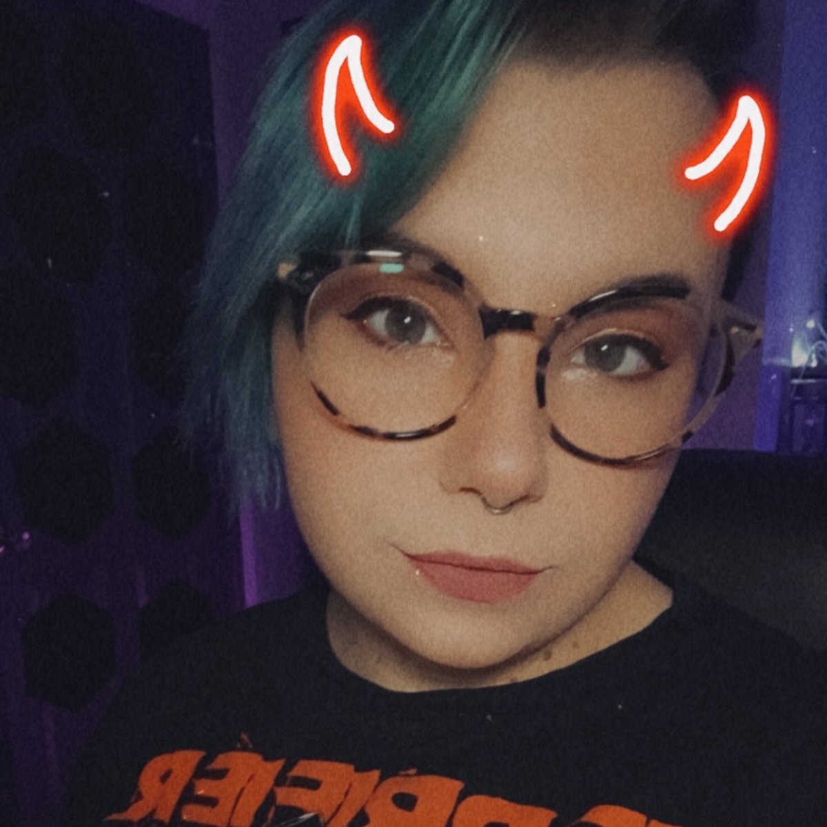 aintifallen's tweet photo. hii i’m bex. (she/her)

26

artist &amp; streamer

fan since 2009

saw am: 9•7•23

ig: aintifallen https://t.co/TlYmrpFhKx